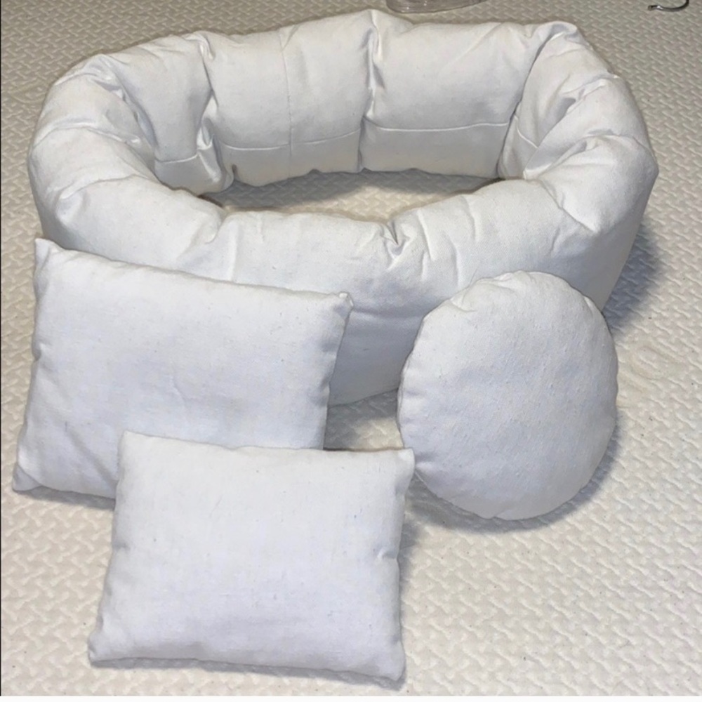 Baby pillow for pictures
